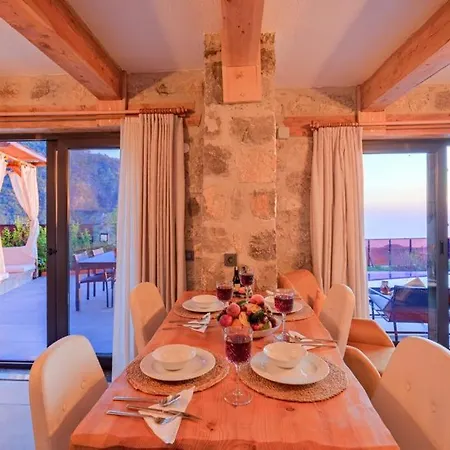 Babadag Esintisi Villa Fethiye